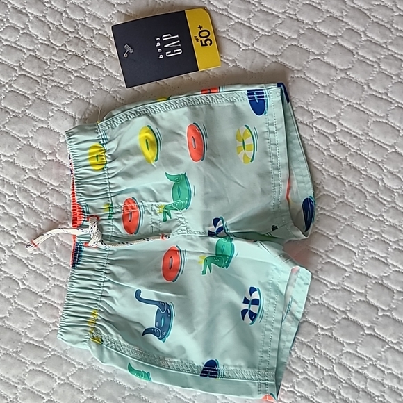 Baby Gap Rashguard and Swim Trunks - Picture 2 of 6